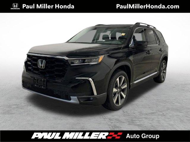 new 2025 Honda Pilot car, priced at $51,095