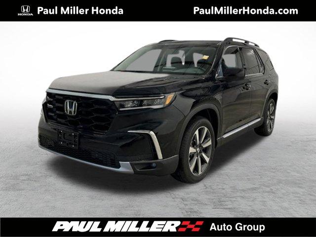 new 2025 Honda Pilot car, priced at $51,095
