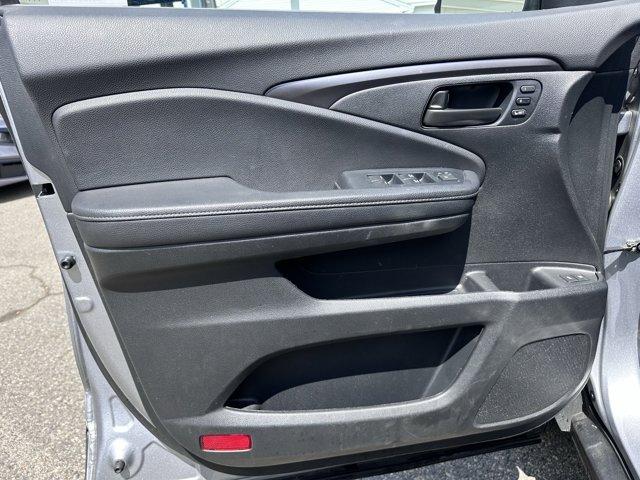 used 2022 Honda Passport car, priced at $31,588