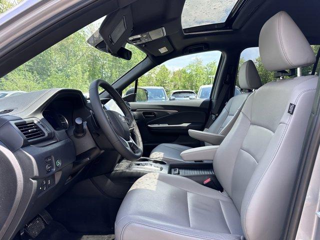 used 2022 Honda Passport car, priced at $31,588