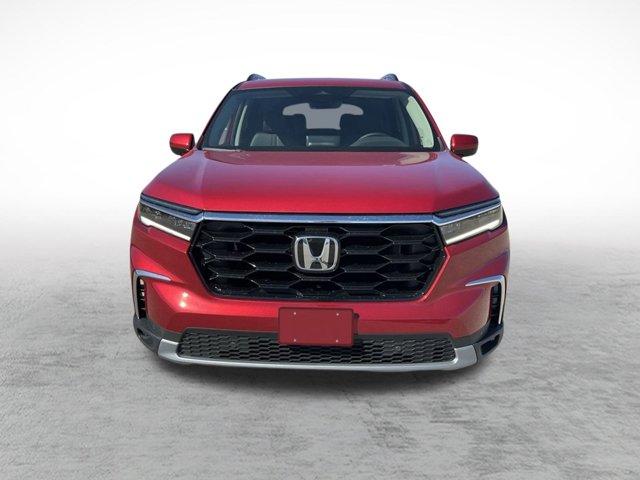 new 2025 Honda Pilot car, priced at $53,405