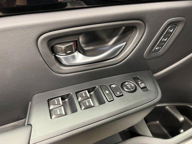 new 2025 Honda Pilot car, priced at $53,405