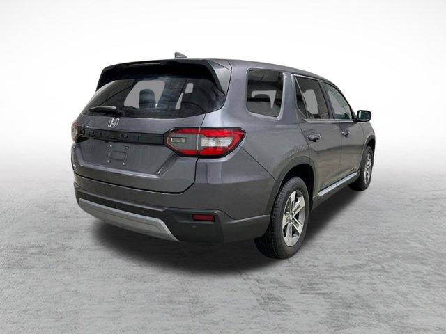 new 2025 Honda Pilot car, priced at $47,050