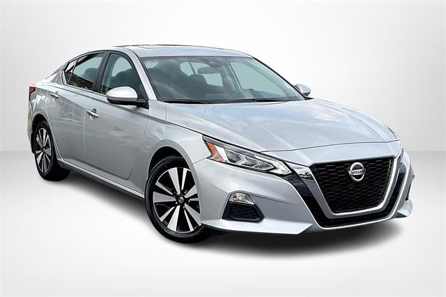 used 2022 Nissan Altima car, priced at $21,500