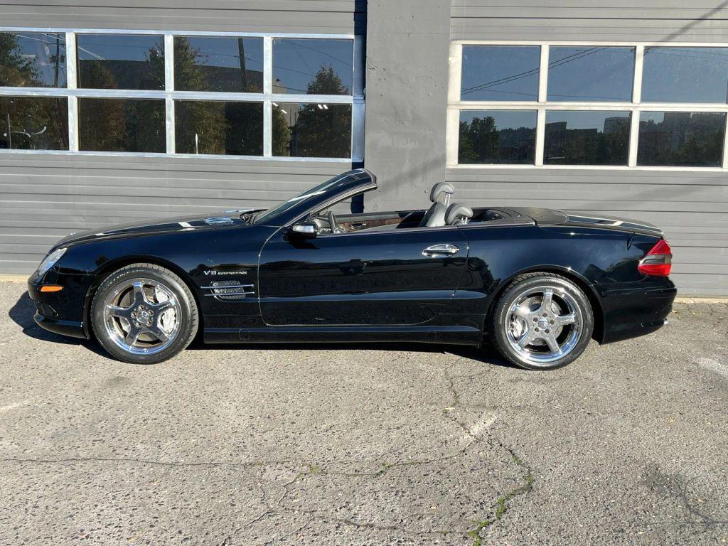 used 2005 Mercedes-Benz SL-Class car, priced at $27,995