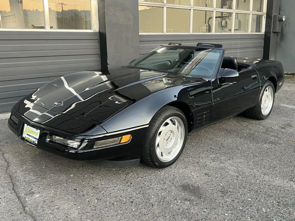 used 1991 Chevrolet Corvette car, priced at $16,995