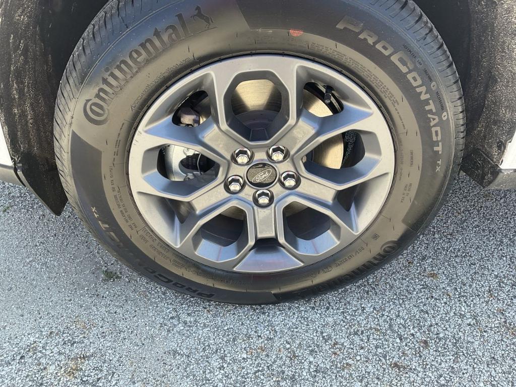 new 2025 Ford Maverick car, priced at $32,595