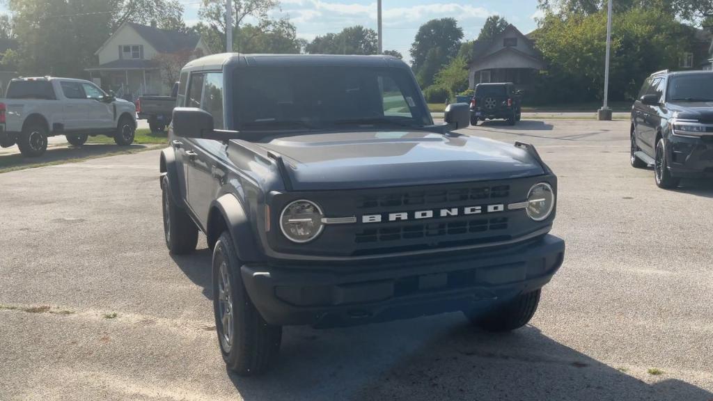new 2025 Ford Bronco car, priced at $49,335