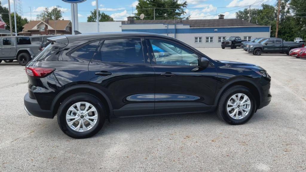 new 2025 Ford Escape car, priced at $33,880
