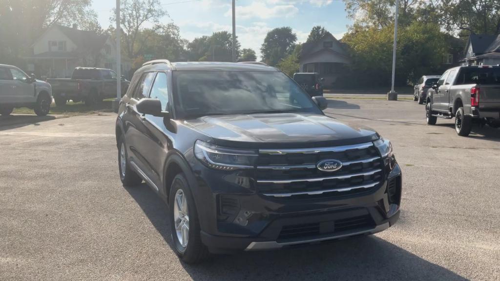 new 2025 Ford Explorer car, priced at $44,305