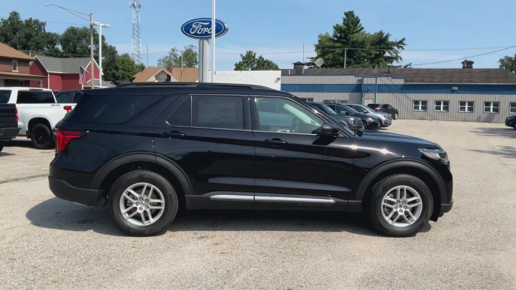 new 2025 Ford Explorer car, priced at $44,145