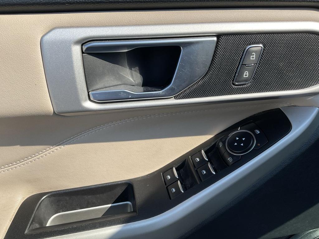 used 2022 Ford Explorer car, priced at $27,995