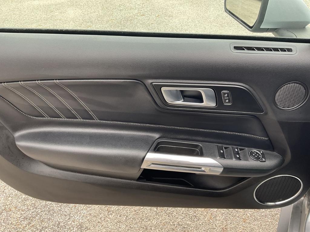 used 2022 Ford Mustang car, priced at $23,987
