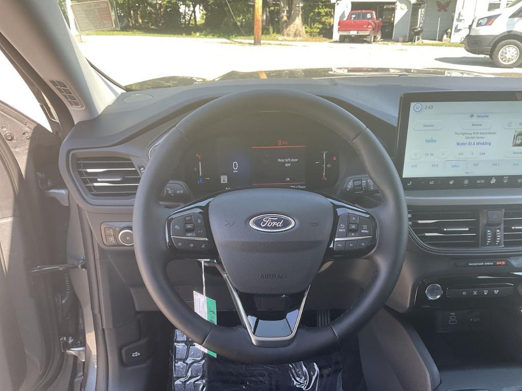 new 2025 Ford Escape car, priced at $38,895
