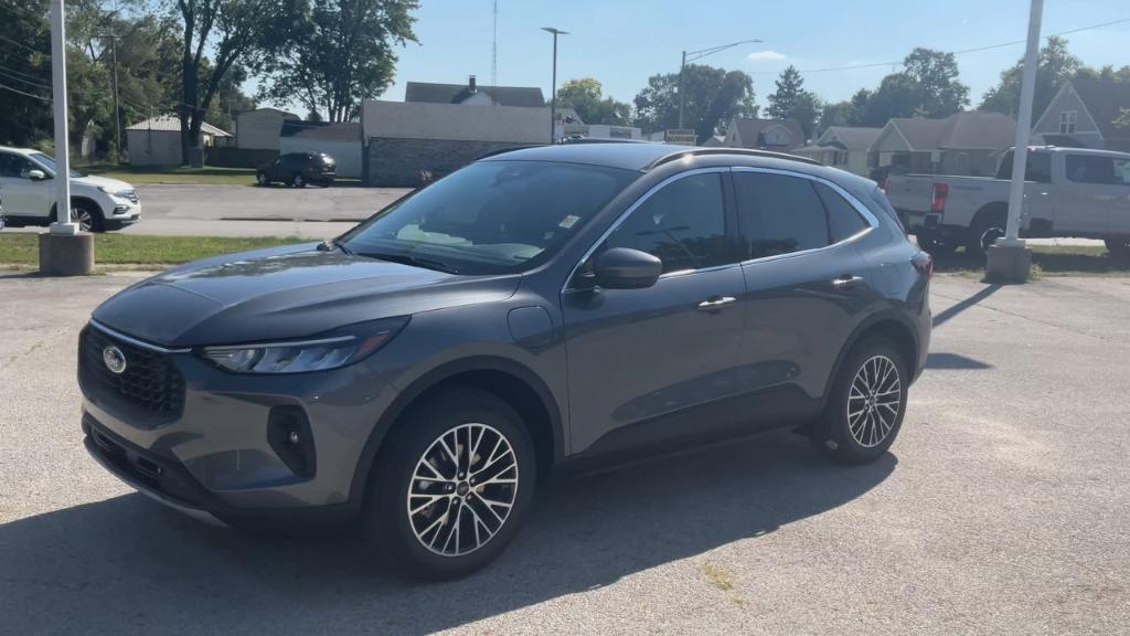 new 2025 Ford Escape car, priced at $38,895