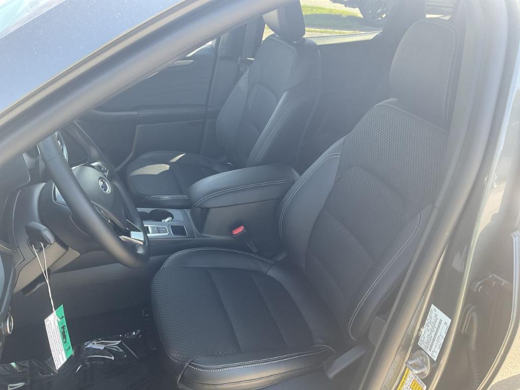 new 2025 Ford Escape car, priced at $38,895