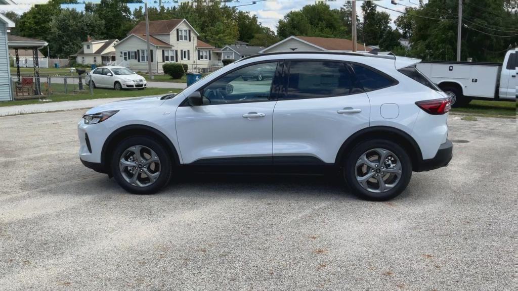 new 2025 Ford Escape car, priced at $37,315