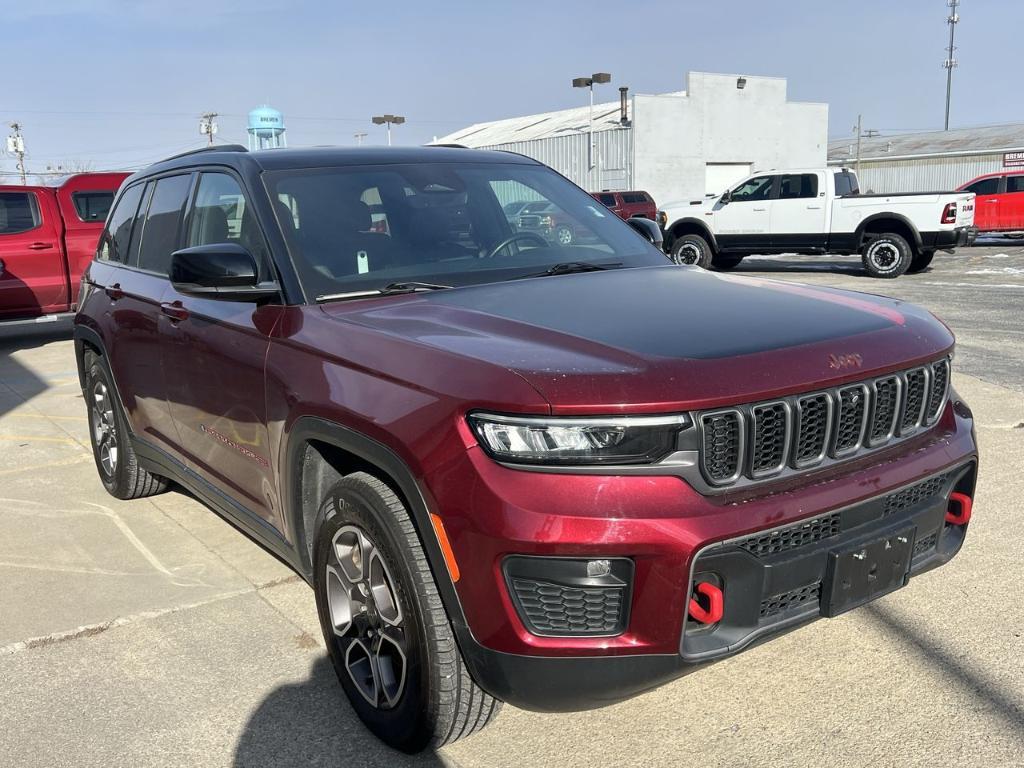 used 2022 Jeep Grand Cherokee car, priced at $33,987