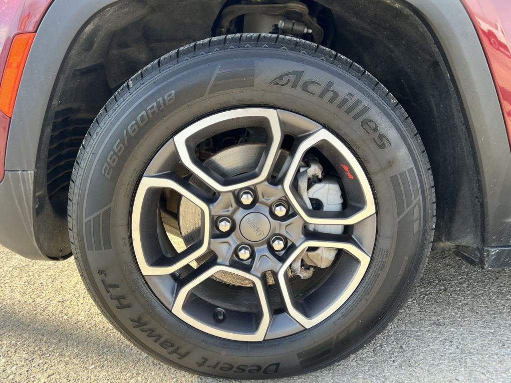 used 2022 Jeep Grand Cherokee car, priced at $30,987
