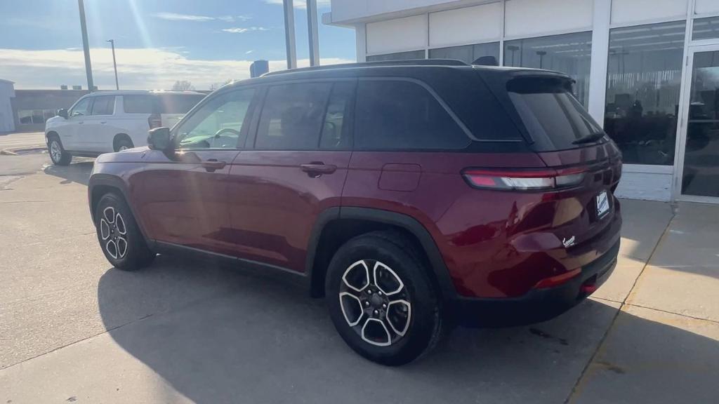 used 2022 Jeep Grand Cherokee car, priced at $30,987