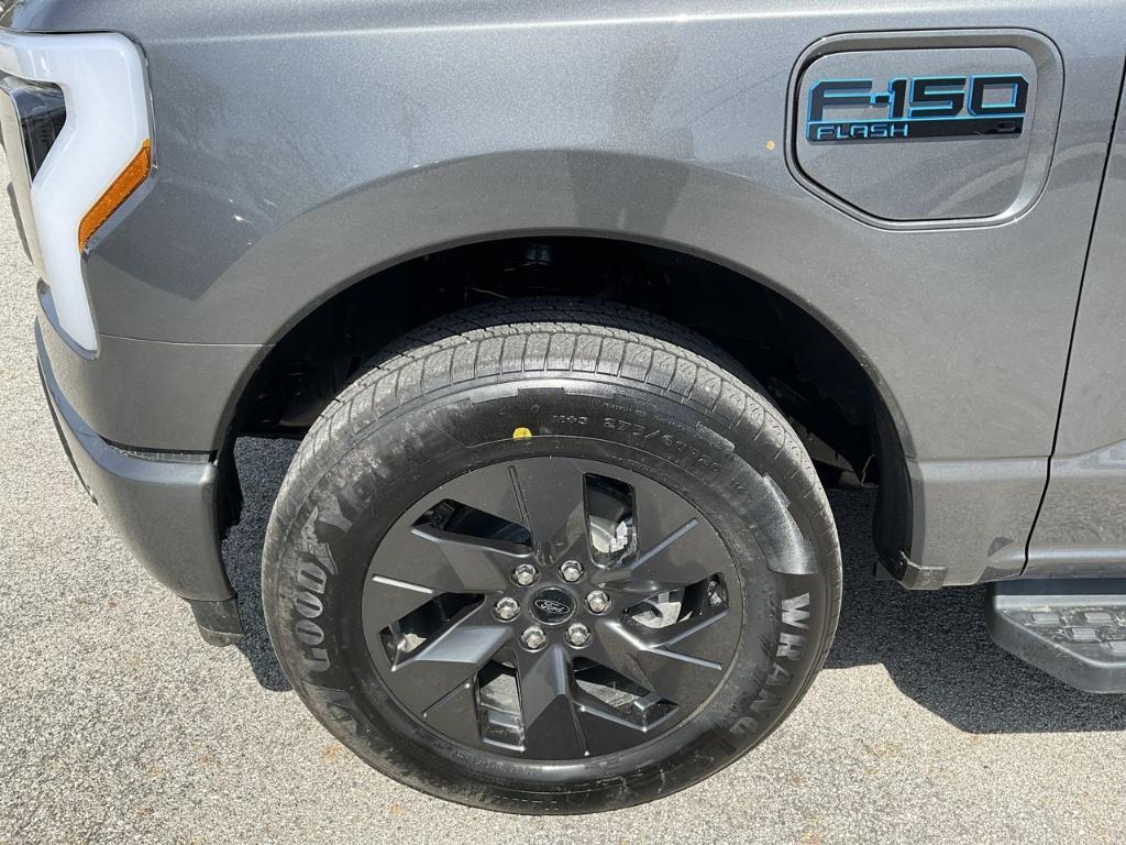 new 2025 Ford F-150 Lightning car, priced at $67,188
