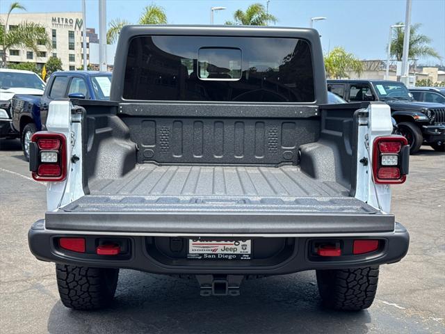 new 2025 Jeep Gladiator car, priced at $48,390