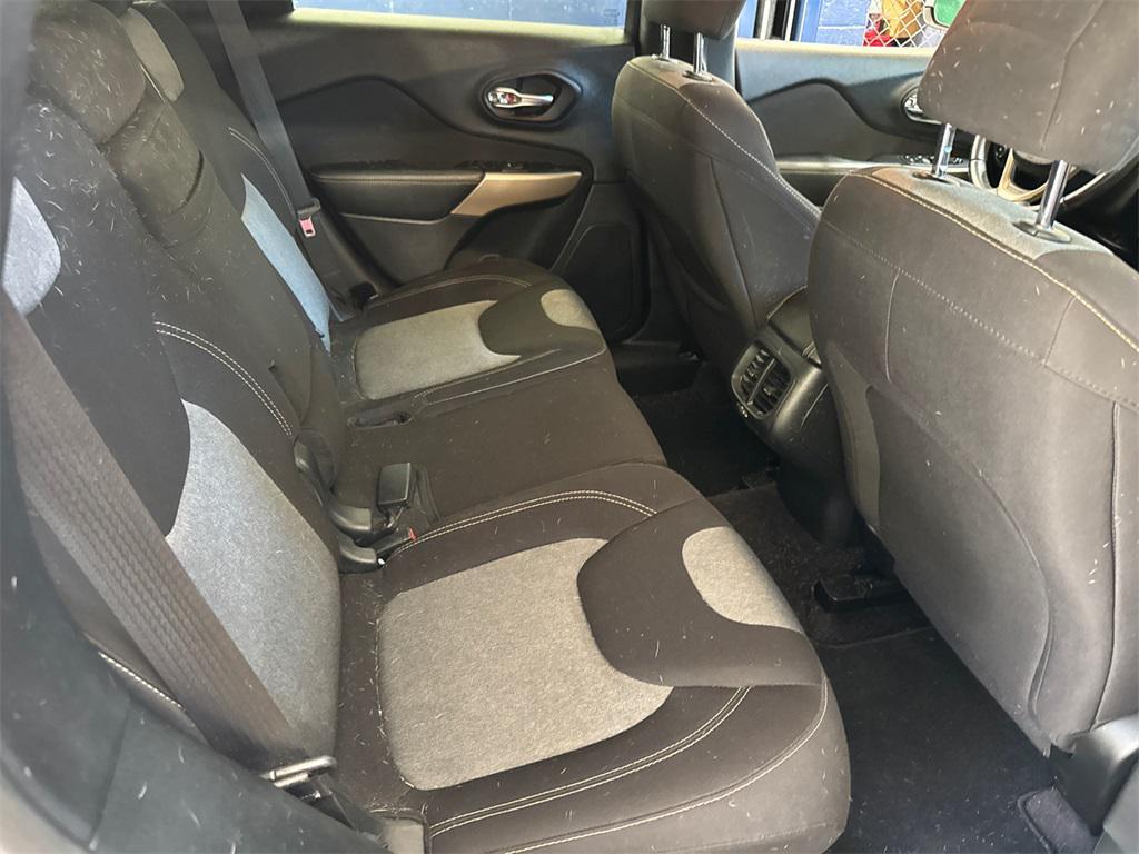 used 2018 Jeep Cherokee car, priced at $13,990