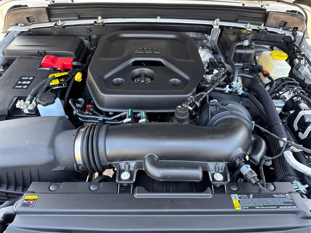 new 2025 Jeep Wrangler car, priced at $42,225