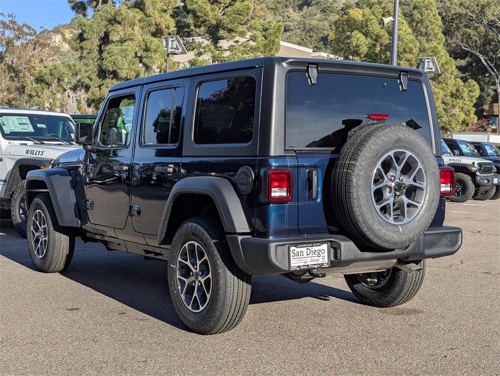 new 2025 Jeep Wrangler car, priced at $47,925