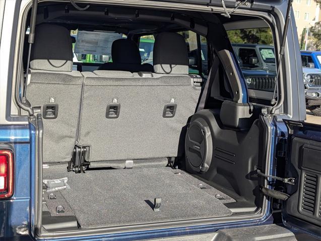 new 2025 Jeep Wrangler car, priced at $48,425