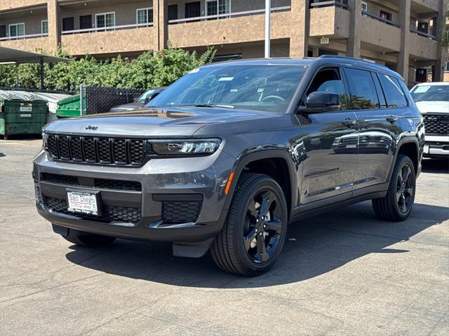 new 2025 Jeep Grand Cherokee L car, priced at $42,589