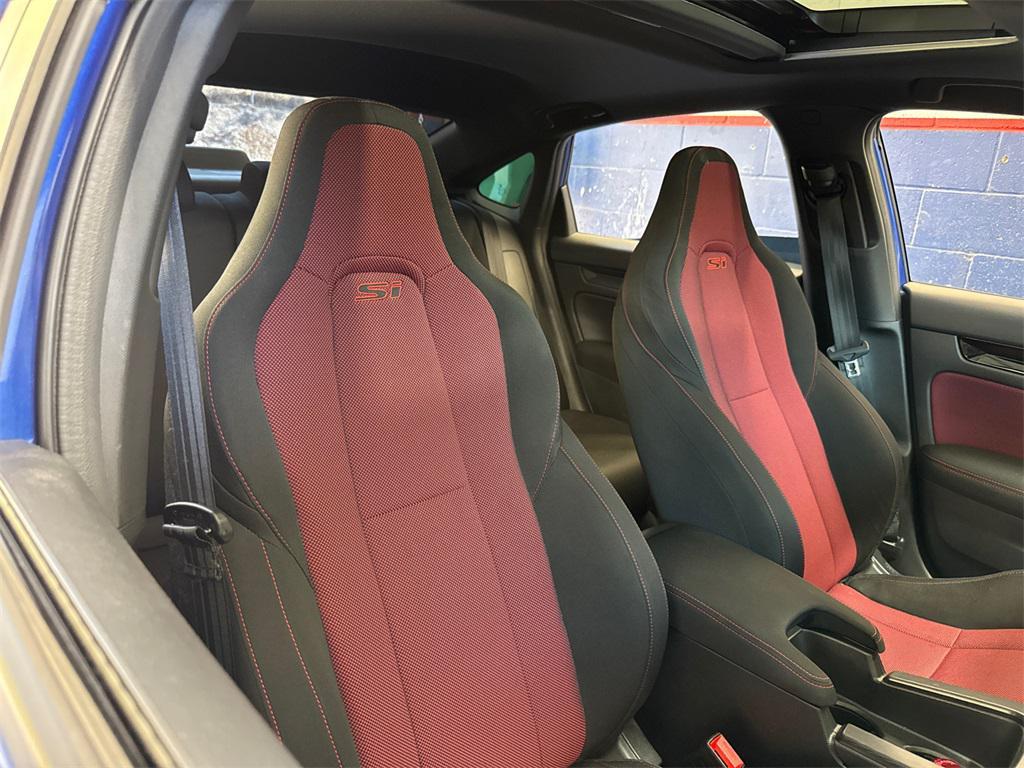 used 2022 Honda Civic Si car, priced at $28,990