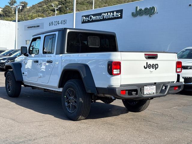 new 2025 Jeep Gladiator car, priced at $41,925