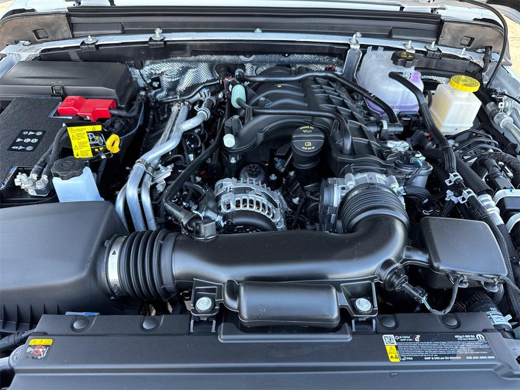 new 2025 Jeep Gladiator car, priced at $42,975