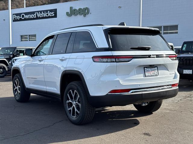 new 2025 Jeep Grand Cherokee car, priced at $40,925