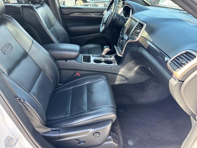 used 2017 Jeep Grand Cherokee car, priced at $19,842