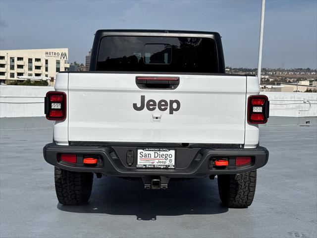 new 2025 Jeep Gladiator car, priced at $55,425