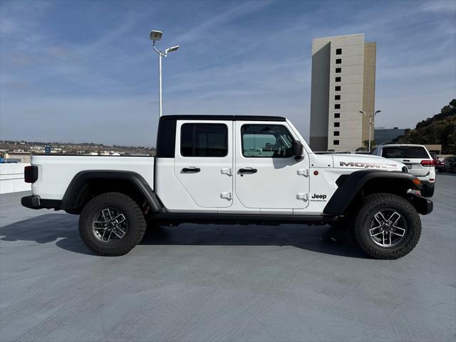 new 2025 Jeep Gladiator car, priced at $55,425