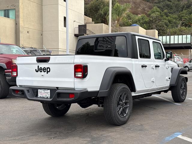 new 2025 Jeep Gladiator car, priced at $44,325