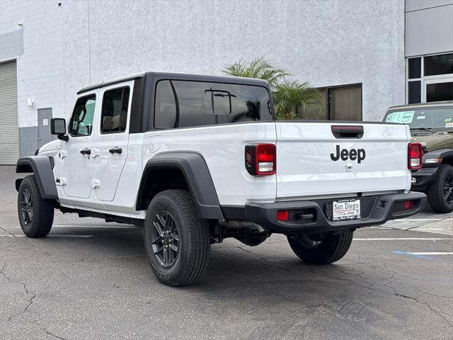 new 2025 Jeep Gladiator car, priced at $44,325