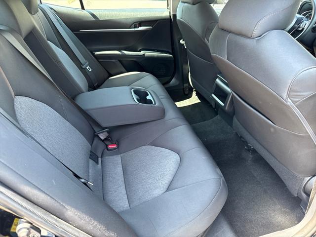 used 2018 Toyota Camry Hybrid car, priced at $16,389