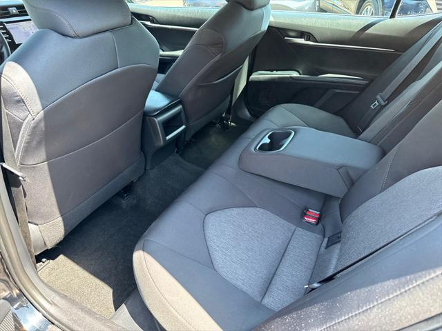 used 2018 Toyota Camry Hybrid car, priced at $16,389