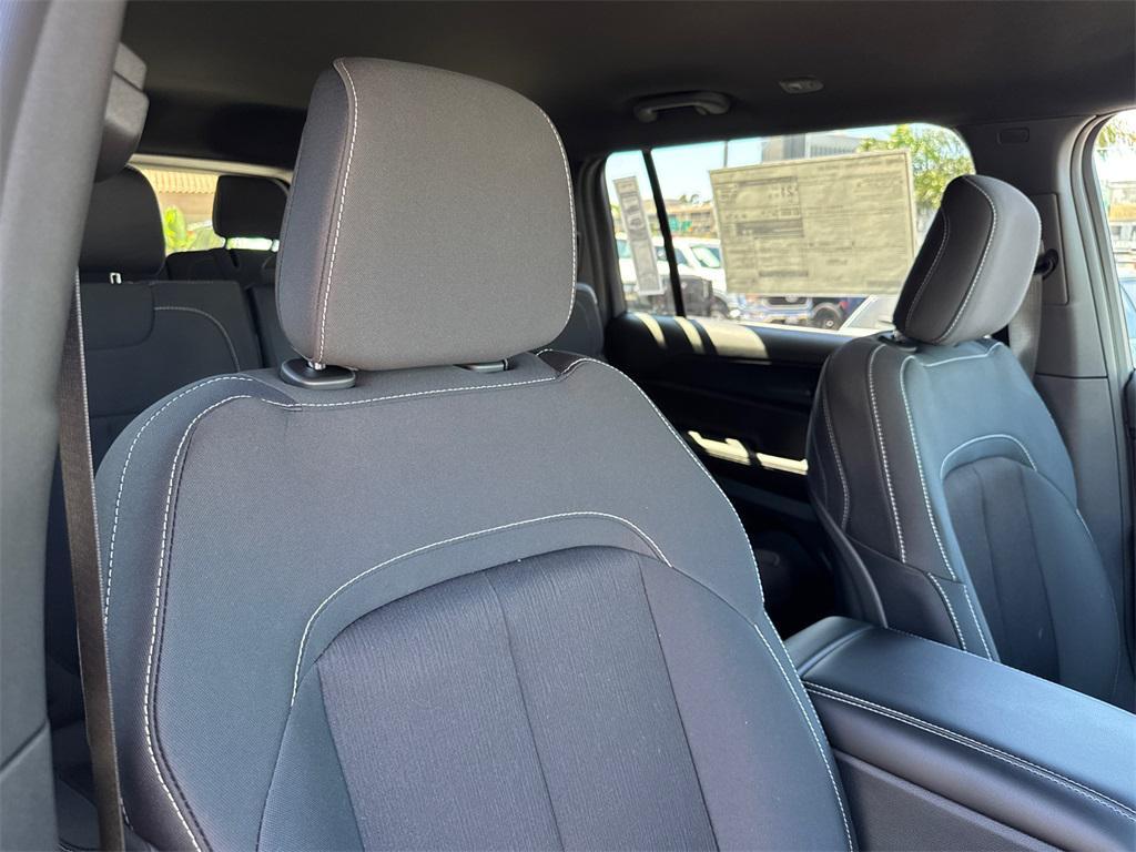new 2025 Jeep Grand Cherokee L car, priced at $41,225