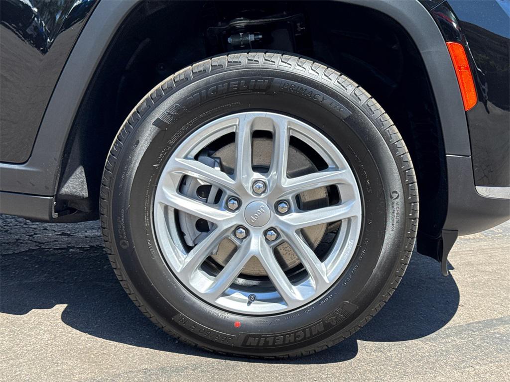 new 2025 Jeep Grand Cherokee L car, priced at $41,225