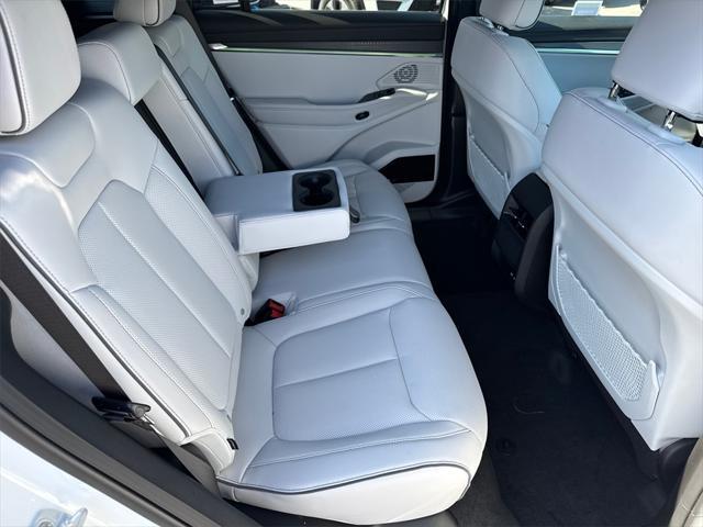 new 2025 Jeep Wagoneer S car, priced at $49,925