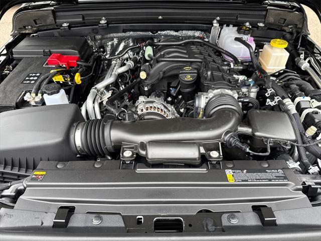 new 2025 Jeep Gladiator car, priced at $42,825