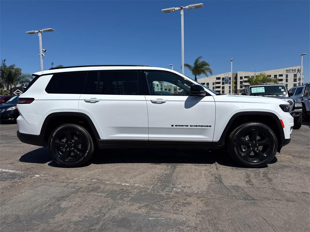 new 2025 Jeep Grand Cherokee L car, priced at $45,925