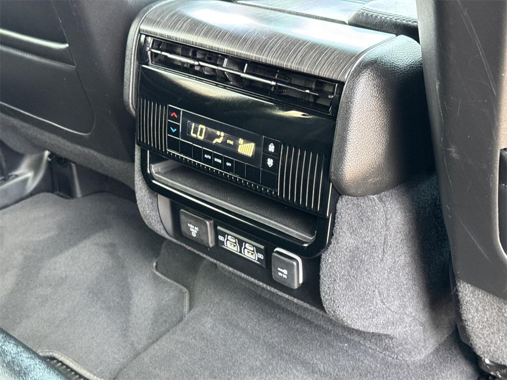 used 2023 Jeep Wagoneer L car, priced at $36,979