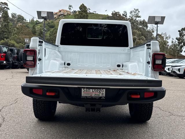 new 2025 Jeep Gladiator car, priced at $49,301