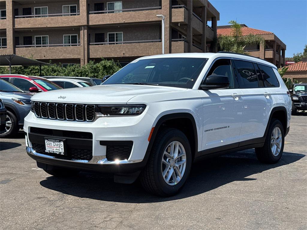 new 2025 Jeep Grand Cherokee L car, priced at $39,425